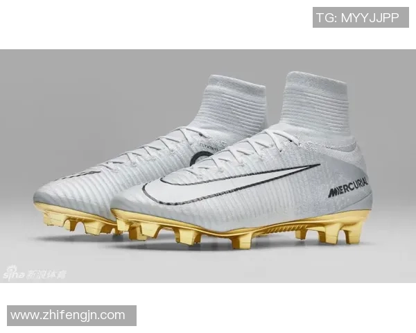 C罗同款足球鞋,彰显运动风采,提升球场表现与舒适度的完美选择 C罗同款足球鞋,彰显运动风采,提升球场表现与舒适度的完美选择